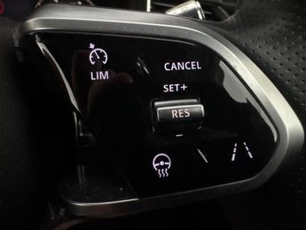 Jaguar F-PACE 2.0 D165 MHEV R-Dynamic SE AWD (163 ps) - BLIND SPOT ASSIST