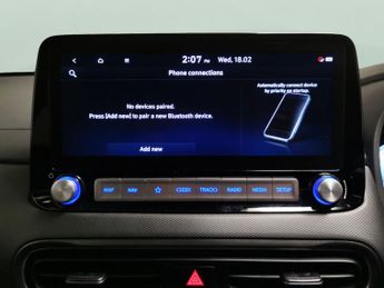 Hyundai Kona 39kWh Premium (10.5kW Charger) (136 ps) - HEATED SEATS - HEATED 