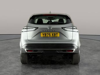Nissan Qashqai 1.3 DIG-T MHEV Acenta Premium XTRON (158 ps) - BLIND SPOT ASSIST