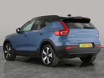 Volvo XC40 Recharge 69kWh Plus (231 ps) - KEYLESS ENTRY - PARK ASSIST - LED