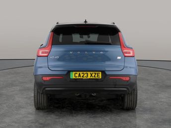 Volvo XC40 Recharge 69kWh Plus (231 ps) - KEYLESS ENTRY - PARK ASSIST - LED