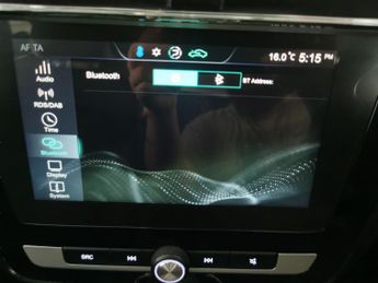 MG MG ZS 44.5kWh Exclusive (143 ps) - CARPLAY - KEYLESS ENTRY - LED