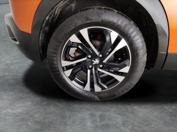 Peugeot E-2008 50kWh GT (7kW Charger) (136 ps) - LED - REVERSE CAM - NAV