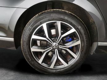 Volkswagen Passat 1.4 TSI 13kWh GTE Plug-in DSG (218 ps) - ADAPTIVE CRUISE - APPLE