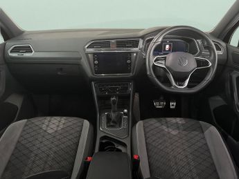Volkswagen Tiguan 1.5 TSI R-Line DSG (150 ps) - HEATED SEATS - NAV - ASSISTANCE PA
