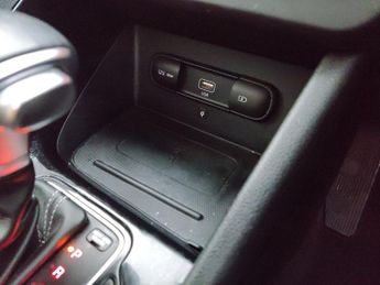 Kia Niro 1.6 GDi 3 DCT (139 bhp) - HEATED STEERING - LANE DEPARTURE 