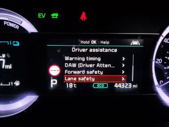 Kia Niro 1.6 GDi 3 DCT (139 bhp) - HEATED STEERING - LANE DEPARTURE 