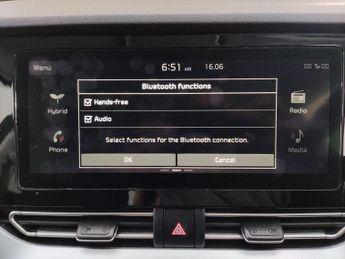 Kia Niro 1.6 GDi 3 DCT (139 bhp) - HEATED STEERING - LANE DEPARTURE 