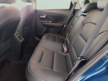 Kia Niro 1.6 GDi 3 DCT (139 bhp) - HEATED STEERING - LANE DEPARTURE 