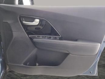 Kia Niro 1.6 GDi 3 DCT (139 bhp) - HEATED STEERING - LANE DEPARTURE 