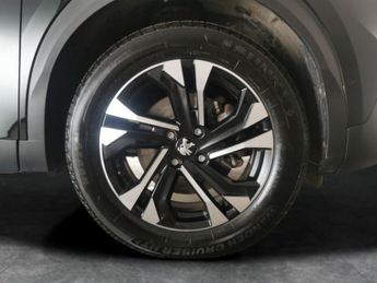 Peugeot E-2008 50kWh GT (7kW Charger) (136 ps) - LED - REVERSE CAM - NAV