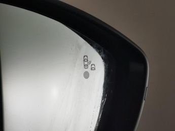 Peugeot E-208 50kWh GT (7kW Charger) (136 ps) - BLIND SPOT ASSIST - LANE DEPAR