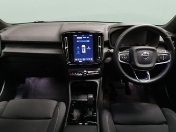 Volvo XC40 Recharge Twin 82kWh Plus AWD (408 ps) - BLACK ROOF RAILS - KEYLE