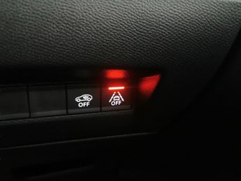 Peugeot E-208 50kWh GT (7kW Charger) (136 ps) - BLIND SPOT ASSIST - LANE DEPAR