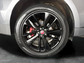 Jaguar F-PACE 2.0 D165 MHEV R-Dynamic SE AWD (163 ps) - BLIND SPOT ASSIST