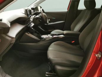 Peugeot 208 1.2 PureTech Allure Premium + EAT (130 ps) - NAV - BLUETOOTH - C