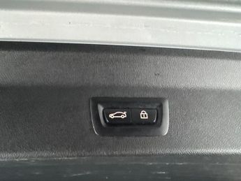 BMW X3 2.0 20d M Sport xDrive (190 ps) - HK AUDIO - COMFORT PACK - VISI