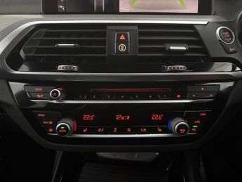 BMW X3 2.0 20d M Sport xDrive (190 ps) - HK AUDIO - COMFORT PACK - VISI