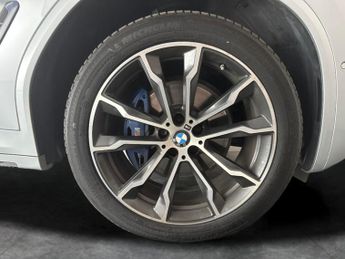 BMW X3 2.0 20d M Sport xDrive (190 ps) - HK AUDIO - COMFORT PACK - VISI