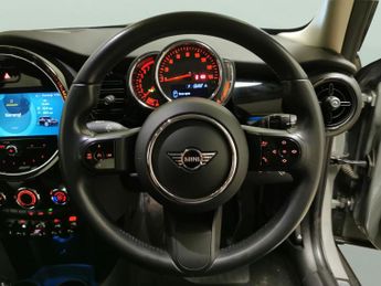 Mini Hatch 2.0 Cooper S Classic Steptronic (178 ps) - ROOF AND MIRROR CAPS 