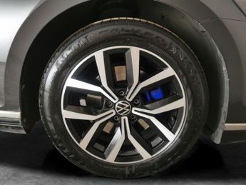 Volkswagen Passat 1.4 TSI 13kWh GTE Plug-in DSG (218 ps) - ADAPTIVE CRUISE - APPLE