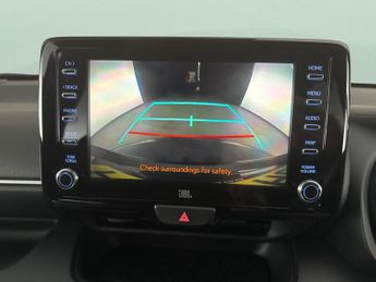 Toyota Yaris 1.5 VVT-h Dynamic E-CVT (116 ps) [City Pack] - APPLE CARPLAY - R