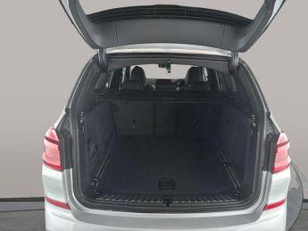 BMW X3 2.0 20d M Sport xDrive (190 ps) - HK AUDIO - COMFORT PACK - VISI