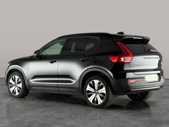 Volvo XC40 Recharge 69kWh Plus (231 ps) - KEYLESS ENTRY - PARK ASSIST - LED