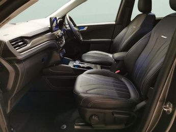 Ford Kuga 2.5 Duratec 14.4kWh Vignale Plug-in CVT (225 ps) - KEYLESS ENTRY
