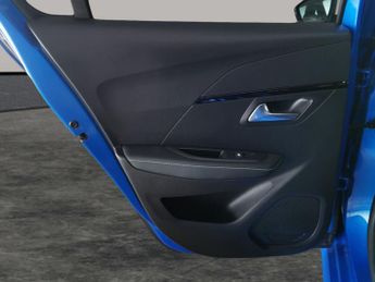 Peugeot E-208 50kWh GT (7kW Charger) (136 ps) - BLIND SPOT ASSIST - LANE DEPAR