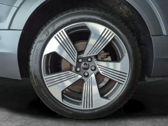 Audi e-tron 50 S line quattro 71.2kWh (313 ps) - B&O AUDIO - LED - REVERSE C