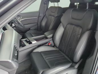 Audi e-tron 50 S line quattro 71.2kWh (313 ps) - B&O AUDIO - LED - REVERSE C
