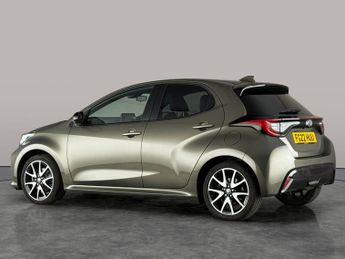 Toyota Yaris 1.5 VVT-h Dynamic E-CVT (116 ps) [City Pack] - APPLE CARPLAY - R