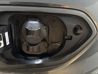 Kia Niro 64kWh 2 (201 bhp) - LANE DEPARTURE  - WIFI - BLUETOOTH