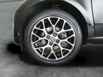 Smart Fortwo 17.6kWh Prime Exclusive Coupe (22kW Charger) (82 ps) - BLUETOOTH
