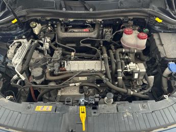 Mercedes-Benz EQA EQA 250 66.5kWh AMG Line (190 ps) - ADAPTIVE LIGHTS - HEATED LEA