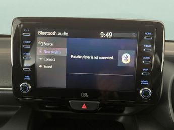 Toyota Yaris 1.5 VVT-h Dynamic E-CVT (116 ps) [City Pack] - APPLE CARPLAY - R