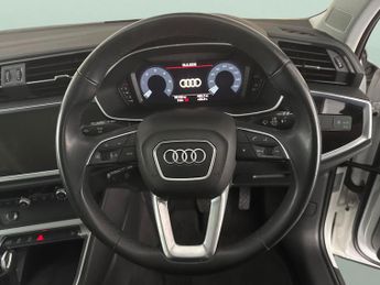 Audi Q3 2.0 TDI 35 Technik S Tronic (150 ps) - CRUISE - SPEED LIMIT RECO