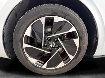Volkswagen ID.3 Pure Performance 45kWh Life (150 ps) - BLUETOOTH - PARK SENSORS 