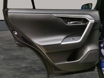 Toyota RAV4 2.5 VVT-h GPF Dynamic CVT (218 ps) - LED - REVERSE CAM - NAV