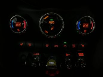 Mini Electric Hatch Cooper SE 32.6kWh Level 2 (184 ps) - REVERSE CAM - HEATED SEATS