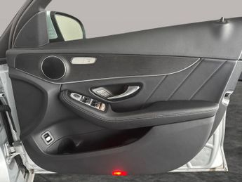Mercedes-Benz C Class 2.0 C220d AMG Line Edition G-Tronic+ (194 ps) - HEATED SEATS - C