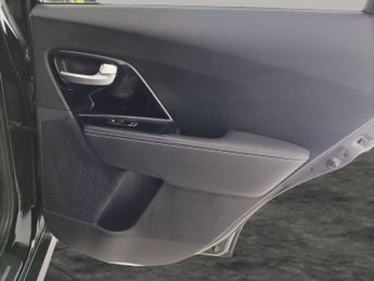 Kia Niro 64kWh 4+ (201 bhp) - HEAT AND COOL SEATS - LED - REVERSE CAM