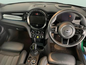 Mini Electric Hatch Cooper SE 32.6kWh Level 3 (184 ps) - 17IN ALLOYS - PAN ROOF - HU