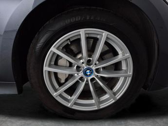 BMW 3 Series 2.0 330e 12kWh SE Pro Plug-in (292 ps) - PARK ASSIST - REVERSE C
