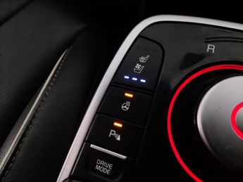 Kia Niro 64kWh 4+ (201 bhp) - HEAT AND COOL SEATS - LED - REVERSE CAM