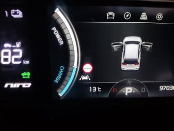 Kia Niro 64kWh 4+ (201 bhp) - HEAT AND COOL SEATS - LED - REVERSE CAM