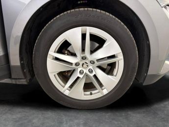Skoda Enyaq iV 62kWh 60 (DC120kW) (179 ps) - AIR CON - PARK SENSORS - DAB