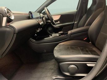 Mercedes-Benz A Class 1.3 A200 AMG Line Edition (Executive) 7G-DCT (163 ps) - SELF PAR