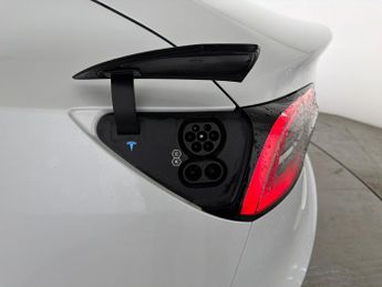 Tesla Model 3 Saloon RWD (241 bhp) - ACTIVE LANE ASSIST - KEYLESS ENTRY - PARK